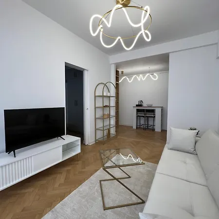 Center Victoriei St Apartment Bucharest