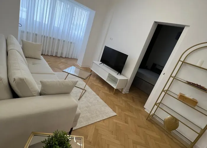 Daire Center Victoriei St